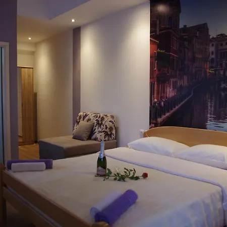 בית הארחה Dusica 3*